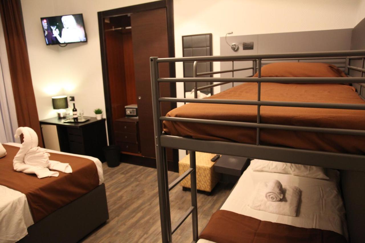 Dolce Vita Rooms & Breakfast Napoli Eksteriør billede