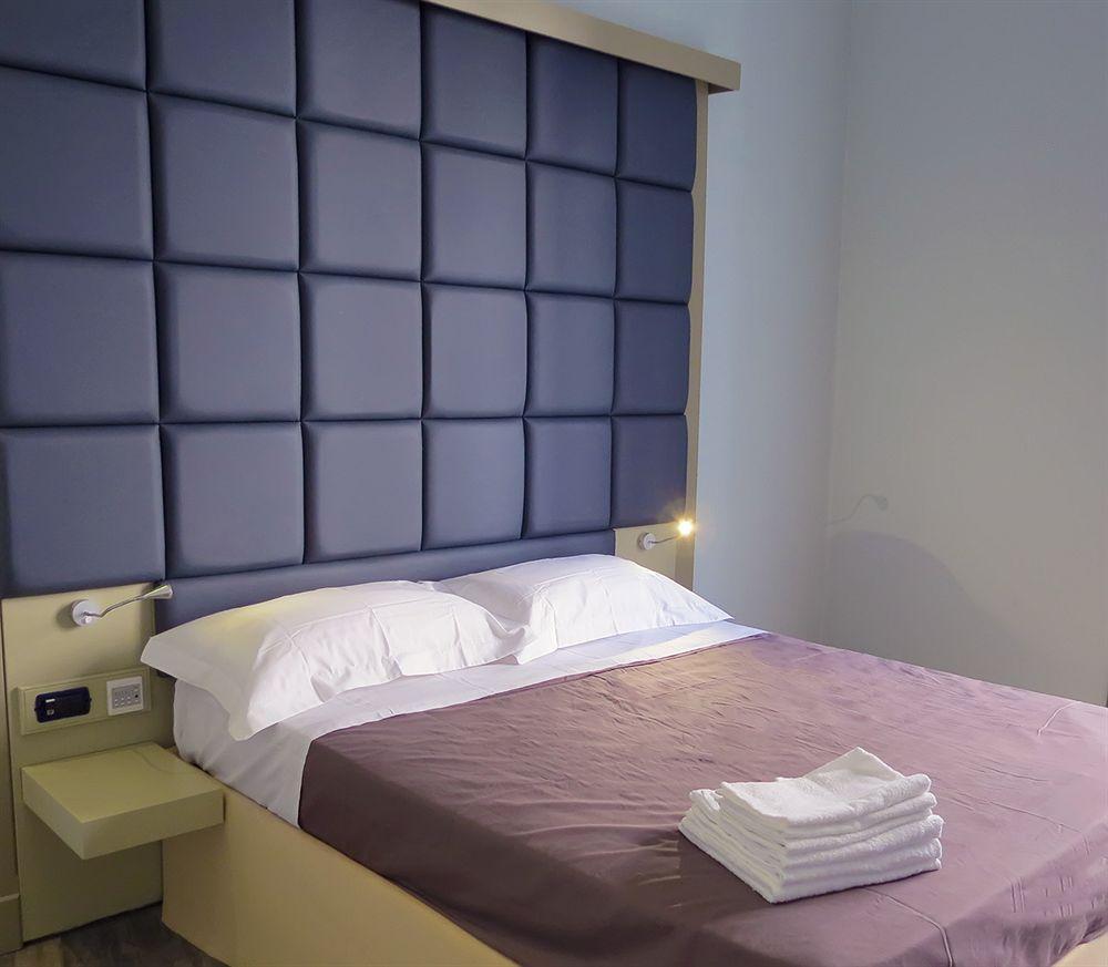 Dolce Vita Rooms & Breakfast Napoli Eksteriør billede